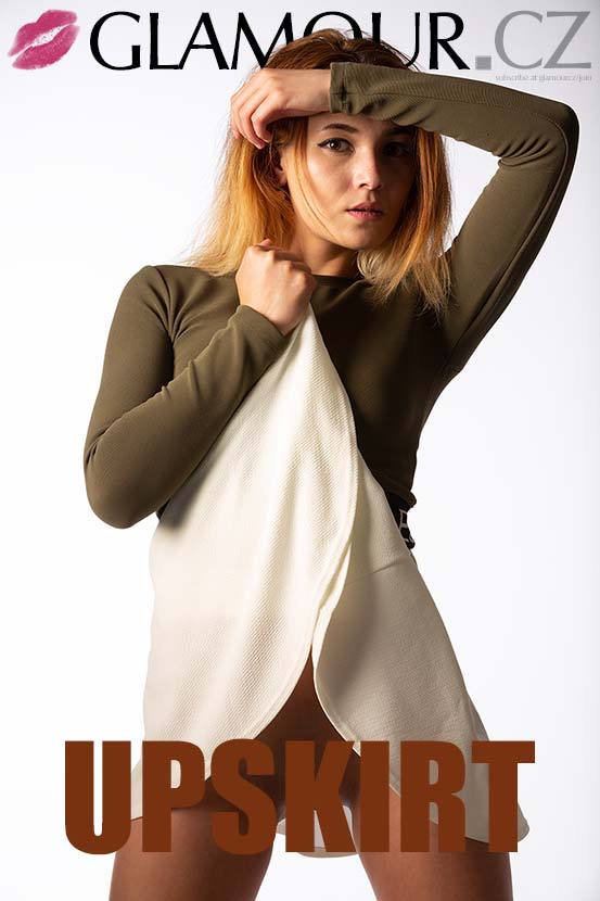 GLAMOUR.CZ Nikita / 18 / Upskirt